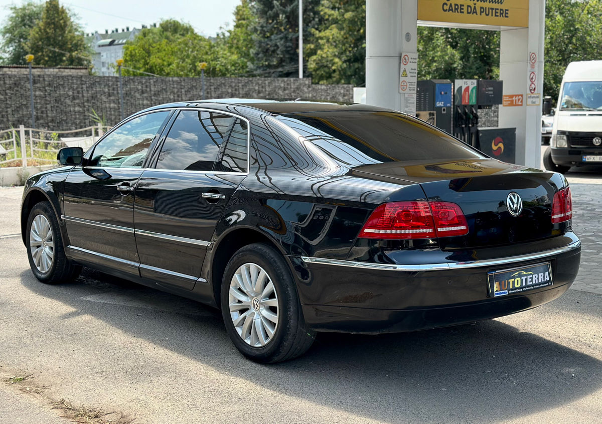 Volkswagen Phaeton foto 3