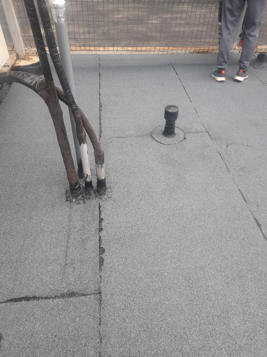 Acoperiș Plat cu membrane Bituminoase/Hidroizolare  Acoperișuri foto 2