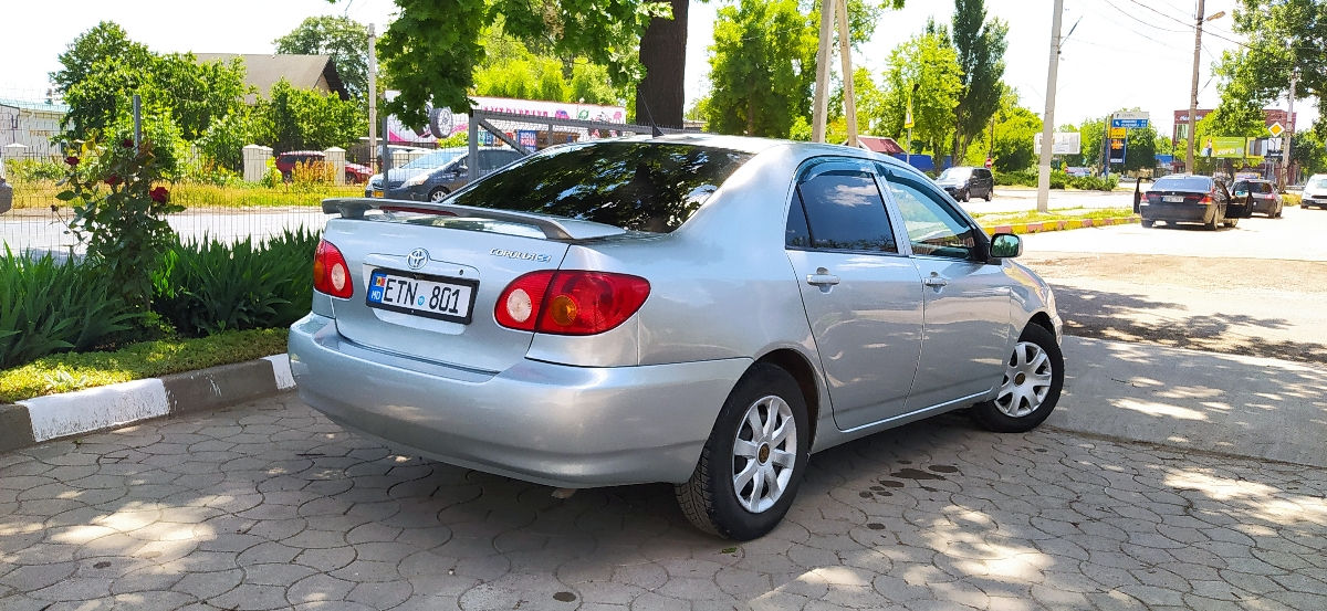 Toyota Corolla foto 1