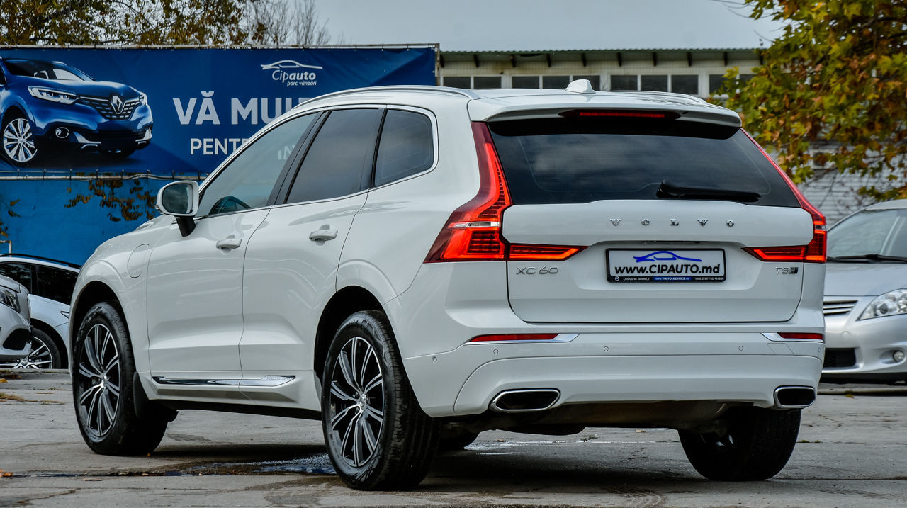 Volvo XC60 foto 3