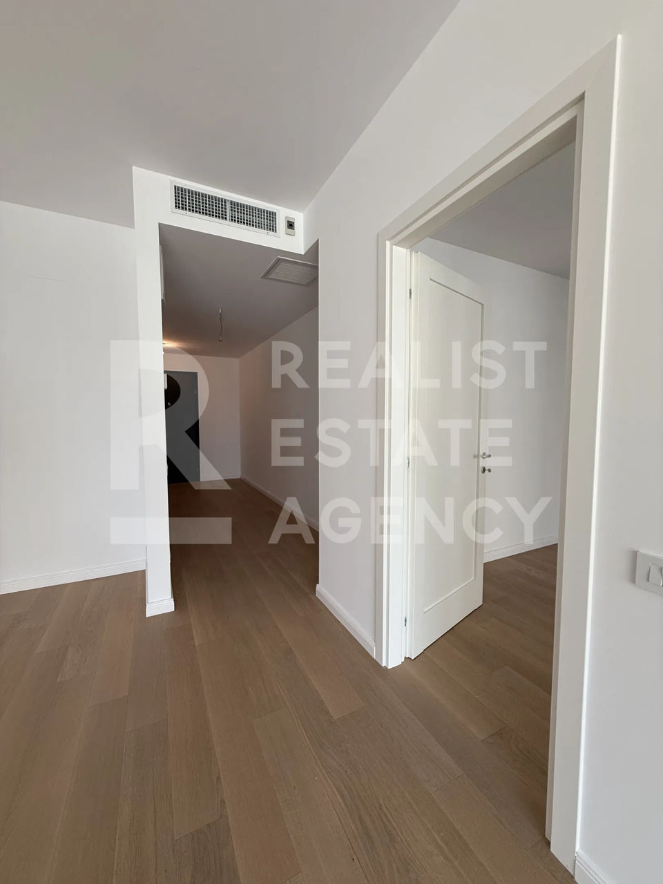 Apartament cu 2 camere, Becali Imobiliare, Pipera, București foto 5