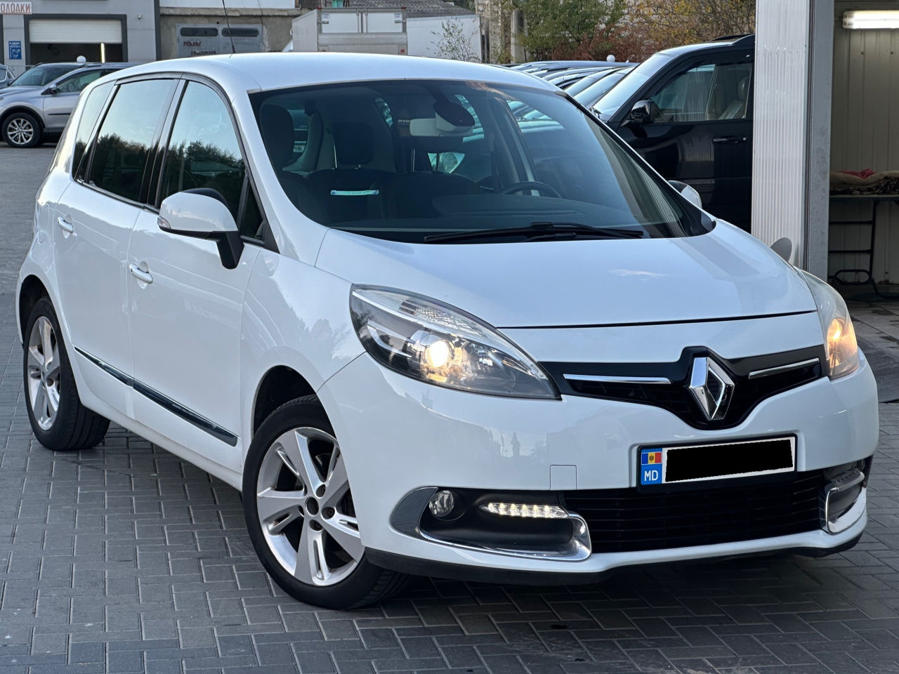 Renault Scenic foto 2