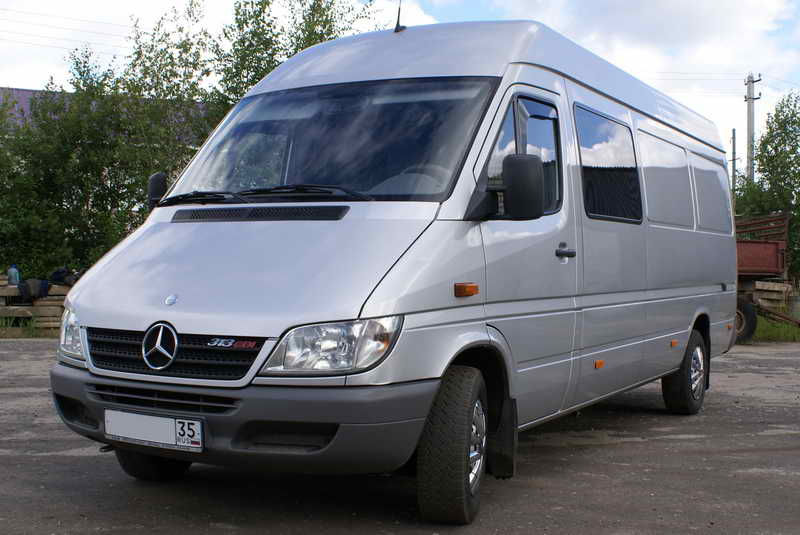 Ремонт грузовых Atego авто,бусов  Sprinter любой сложности фото 0