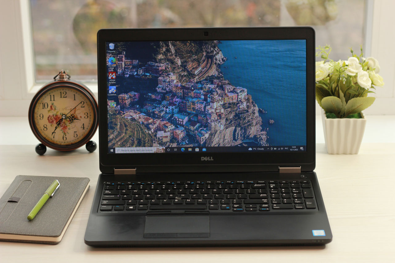 Dell Latitude E5570 (Core i7 6820HQ/16Gb DDR4/256Gb SSD/AMD Radeon R7 M370/15.6" HD) foto 2