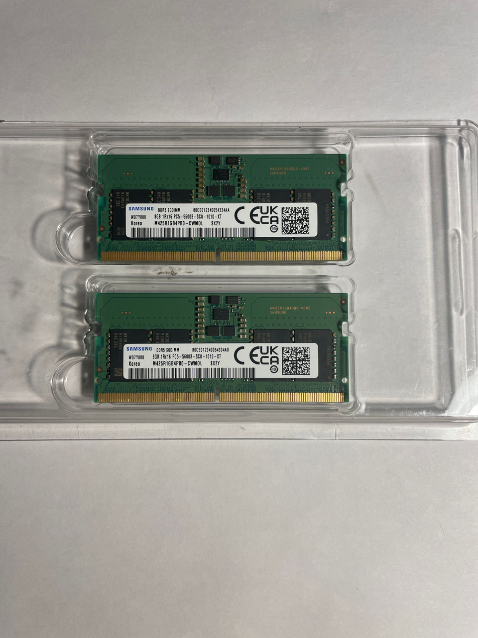 Samsung DDR5 16Gb (8Gbх2) 5600MHz  Память для ноутбука foto 0