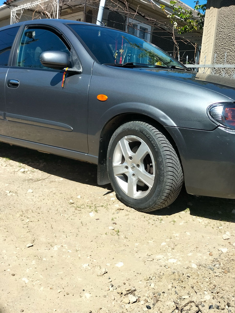 Nissan Almera фото 6