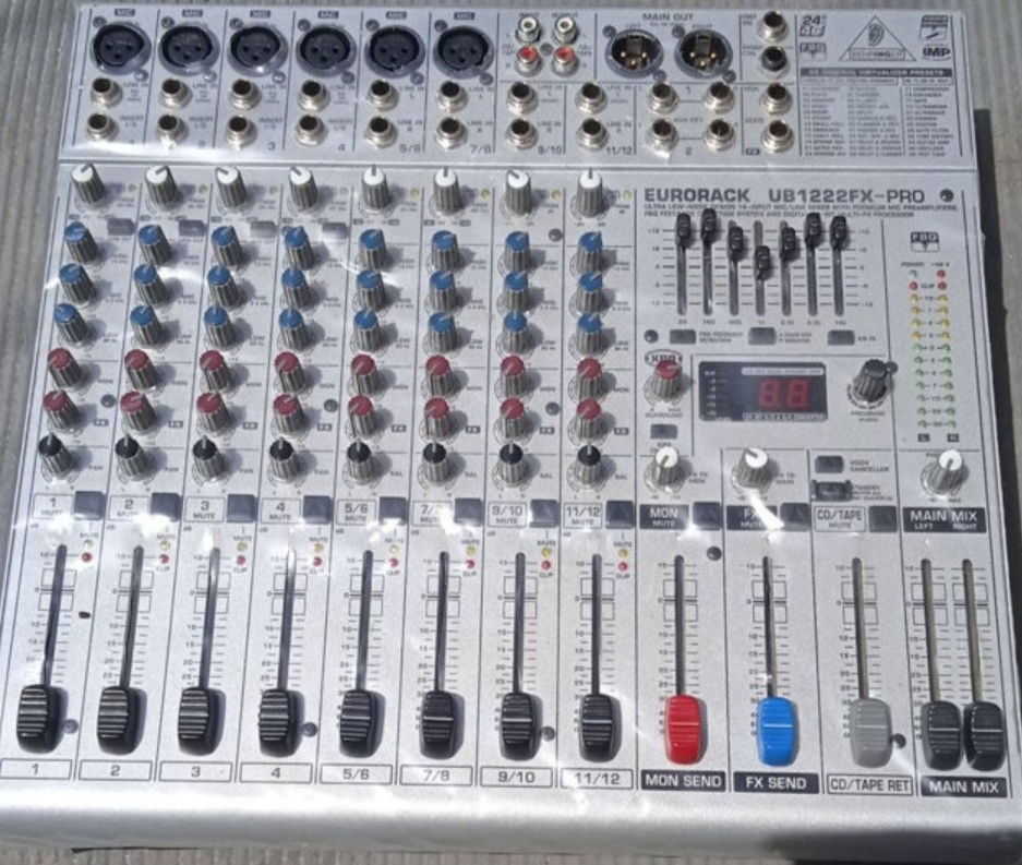 Mixer Behringer eurorack ub1222fx pro