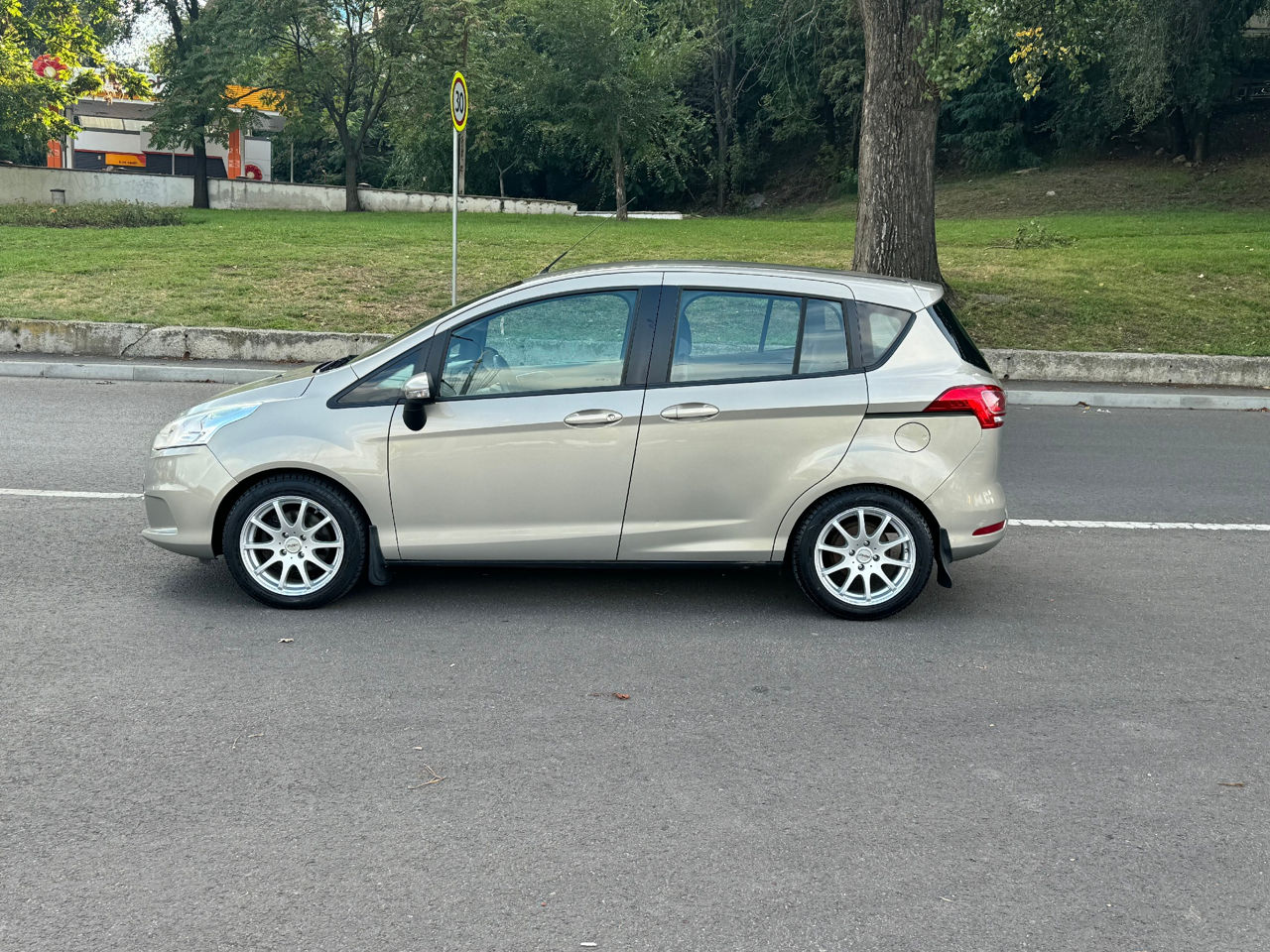 Ford B-Max foto 4