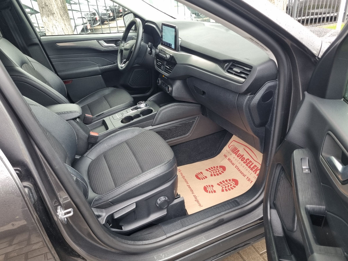 Ford Kuga 2022 photo 7