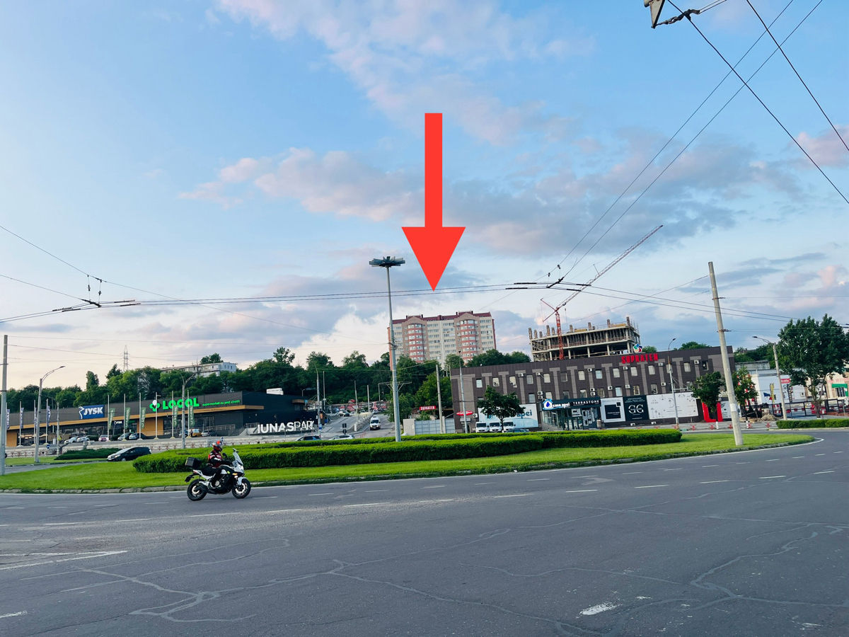 Parcare subterană, Chișinău str. Poștei 53/1. foto 1