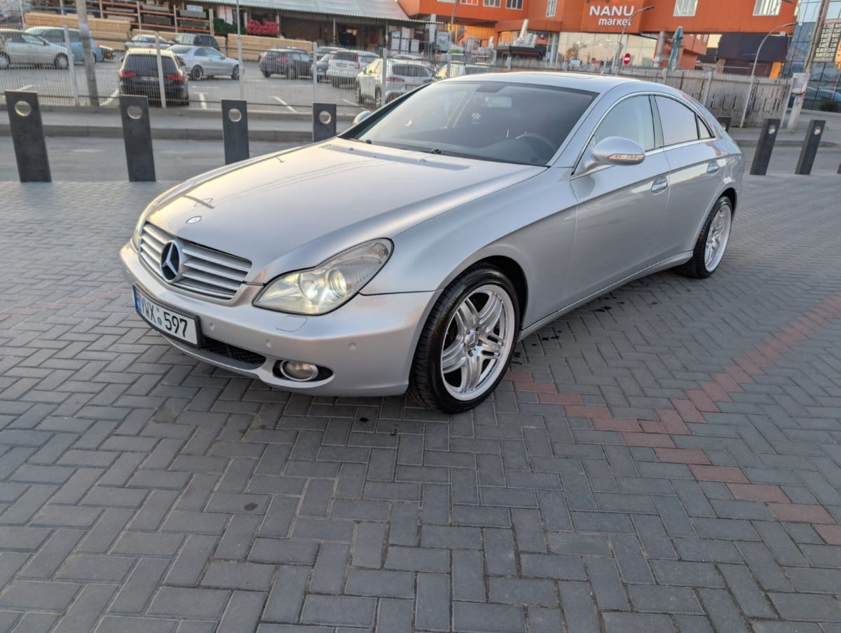 Mercedes CLS-Class foto 0