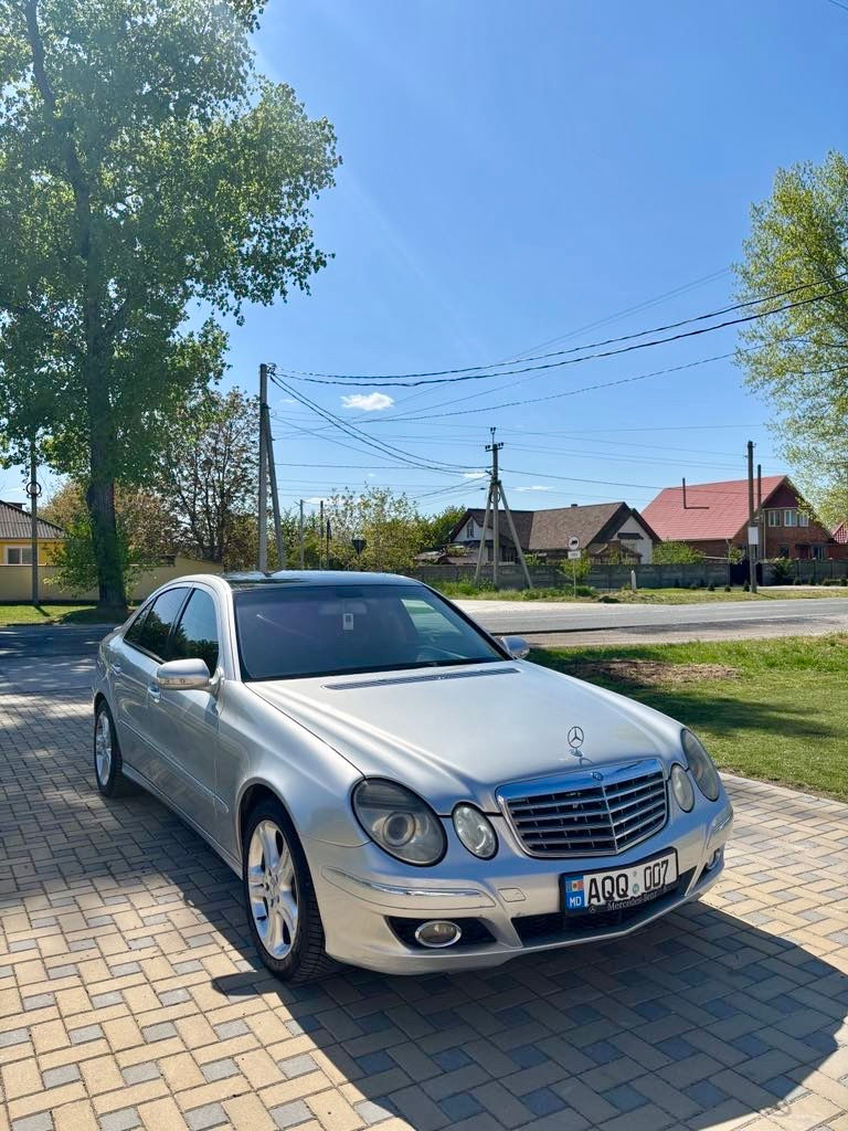 Mercedes E-Class foto 4
