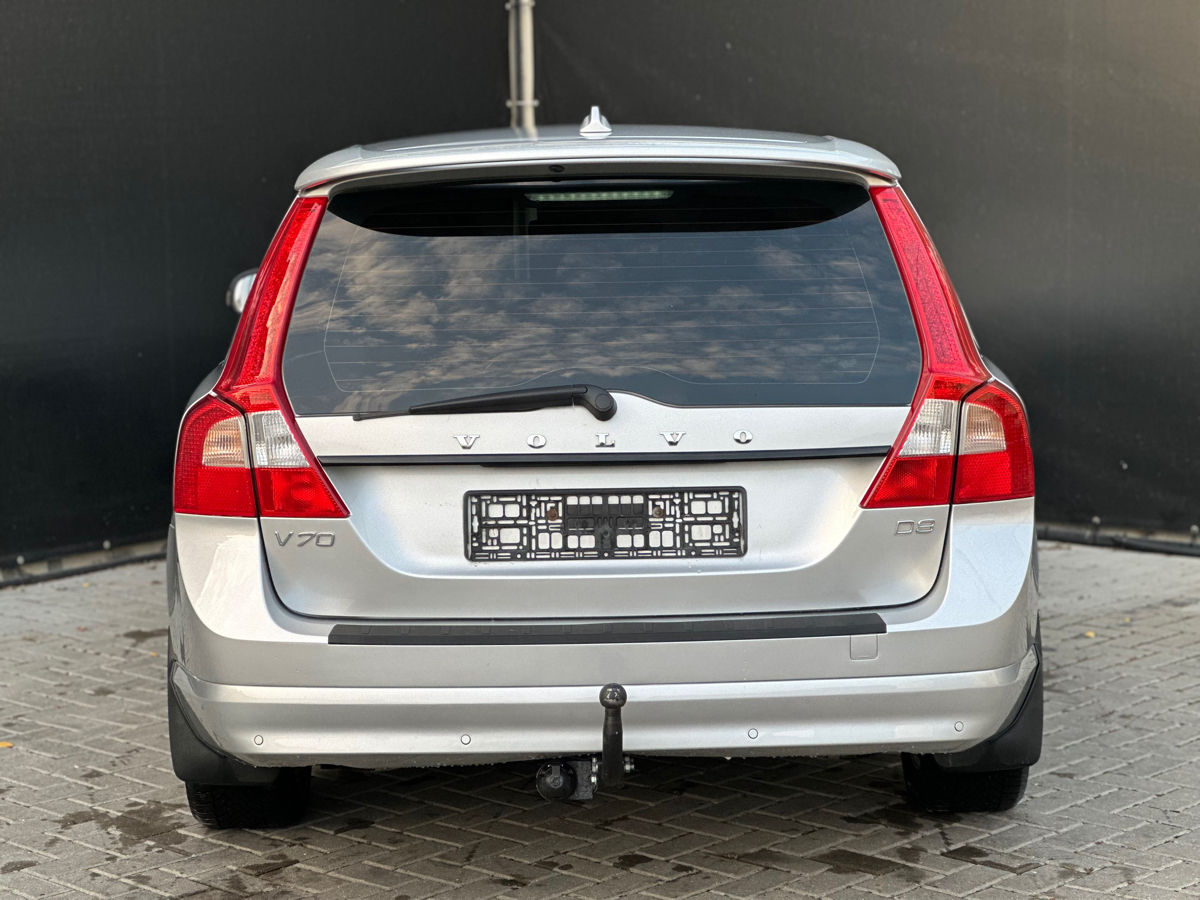 Volvo V70 foto 4