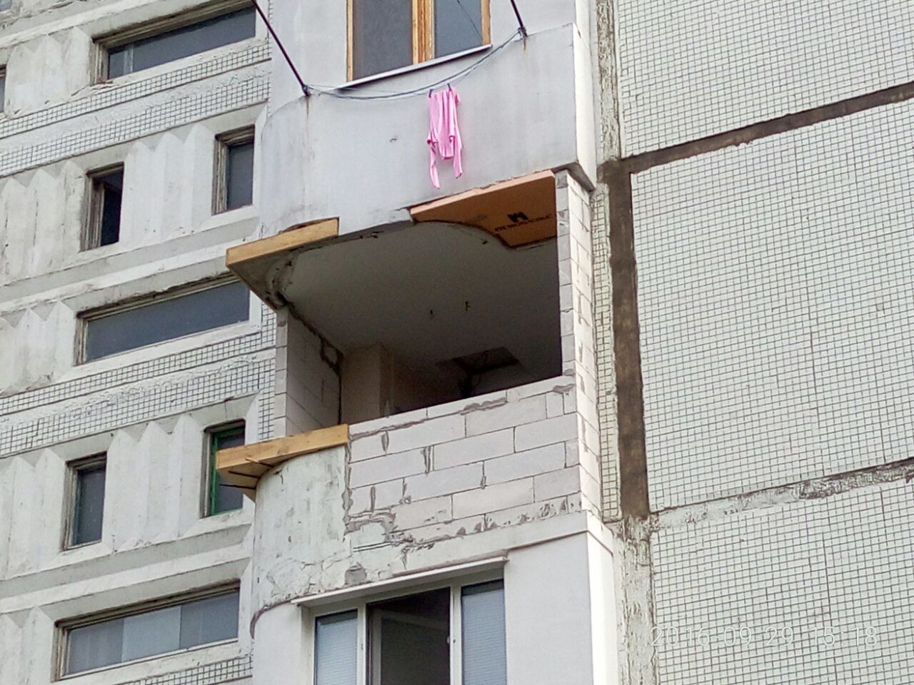 Расширение балконов 143 серии, ремонт балконов, остекление, .