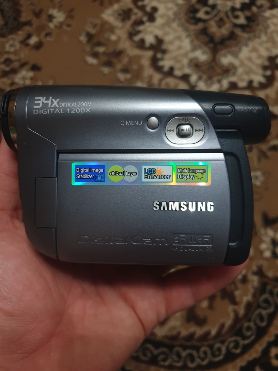 Видеокамера Samsung VPDC171