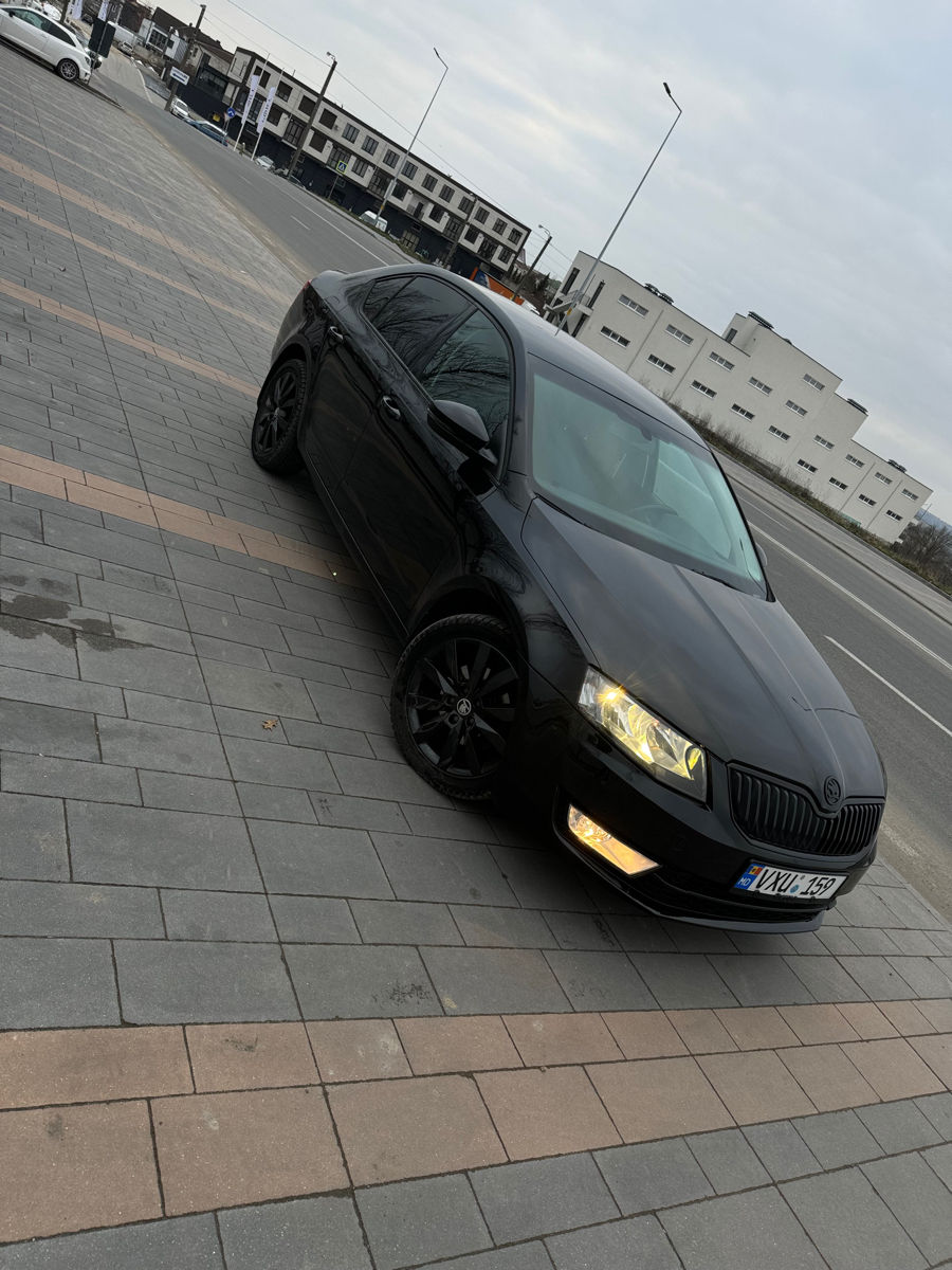 Skoda Octavia foto 1