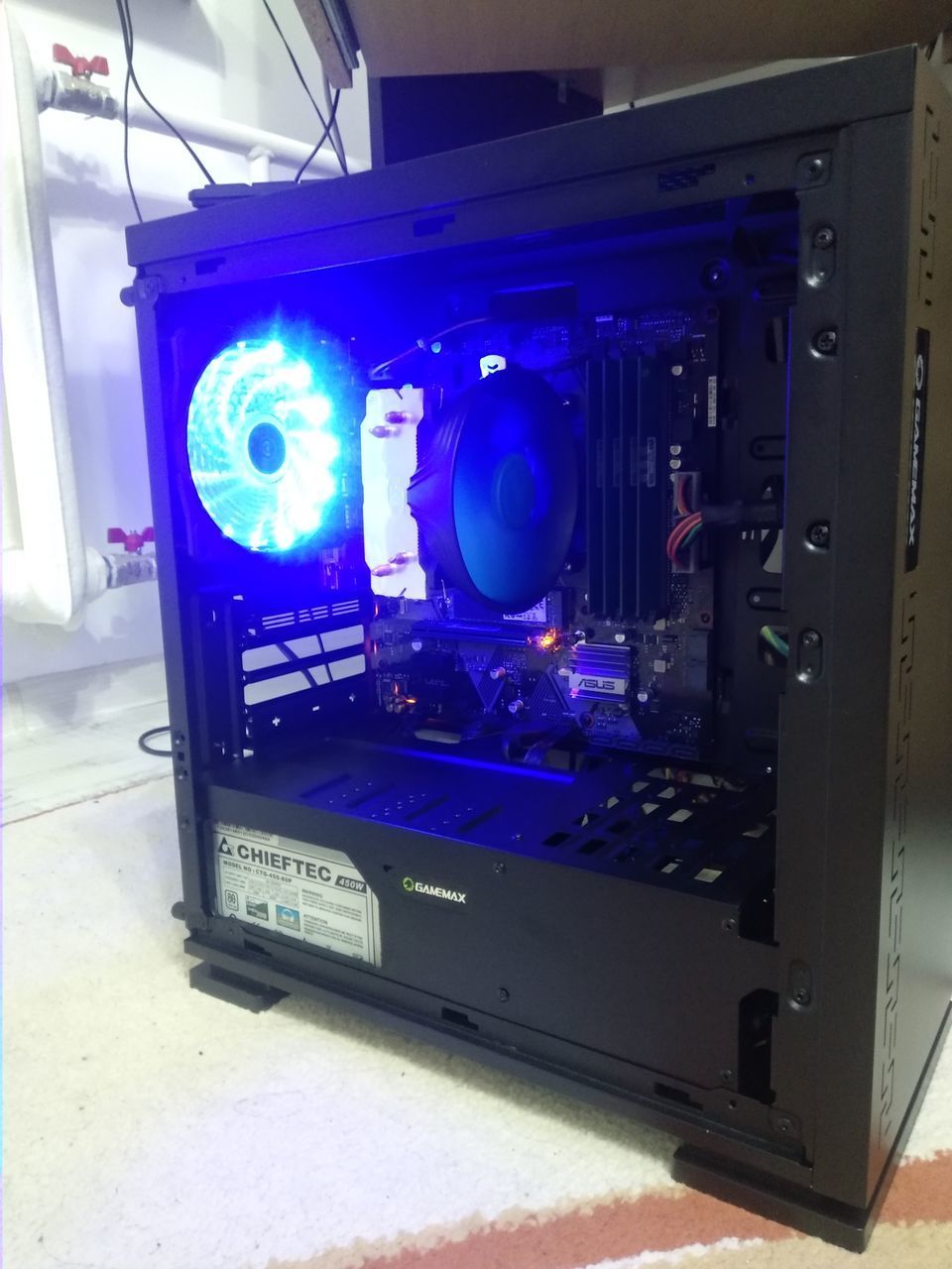 AMD Ryzen 7 5700G 4.6 Ghz/RAM 16 GB/Video Radeon Vega 8/SSD 512 Gb ...