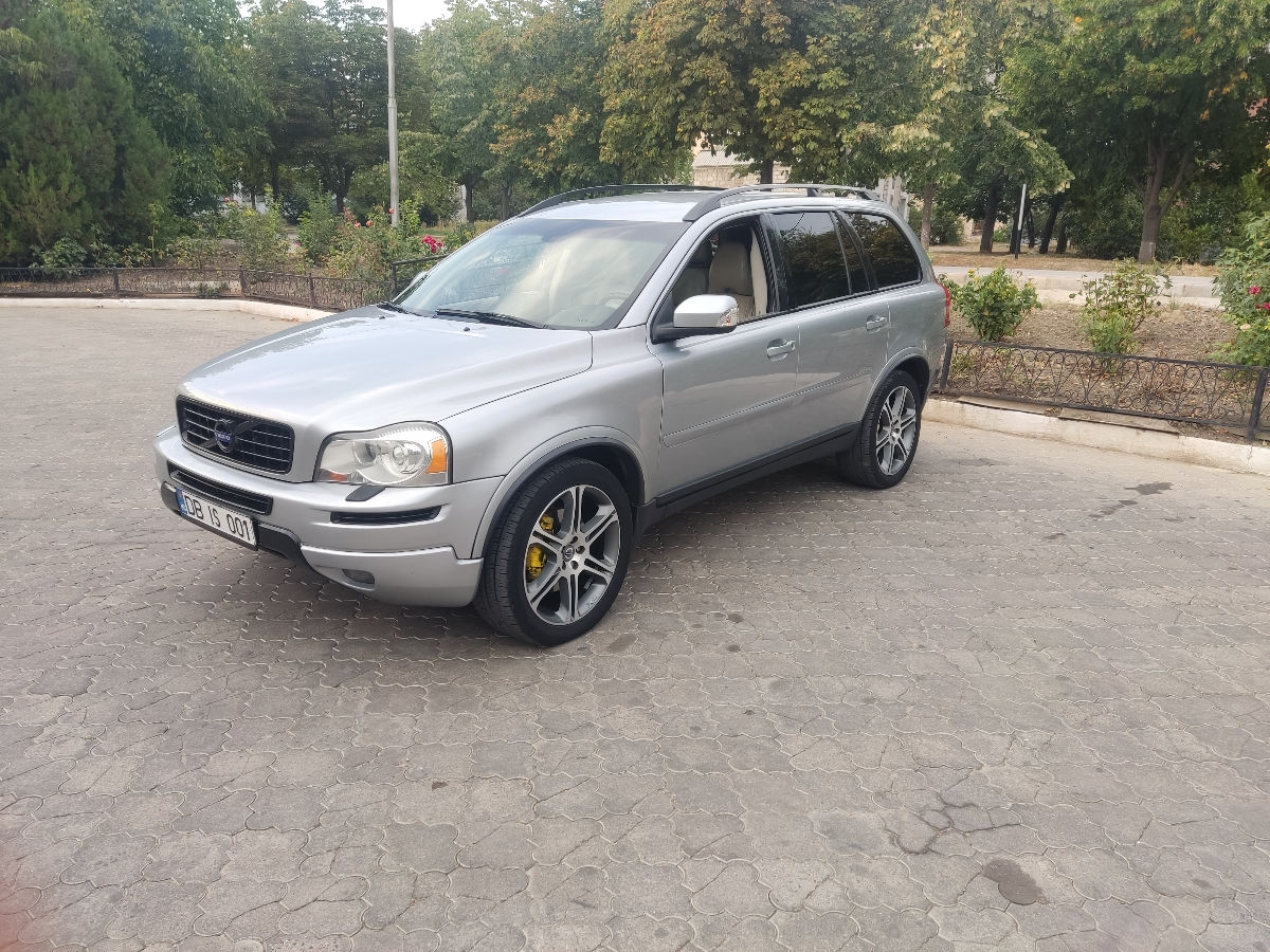 Volvo XC90 foto 2