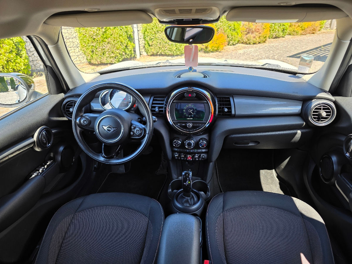 Mini Cooper фото 9