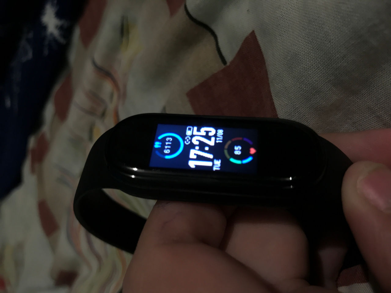 Как установить обои на браслет mi band 5