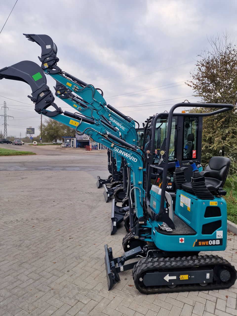 Miniexcavator 2t foto 11