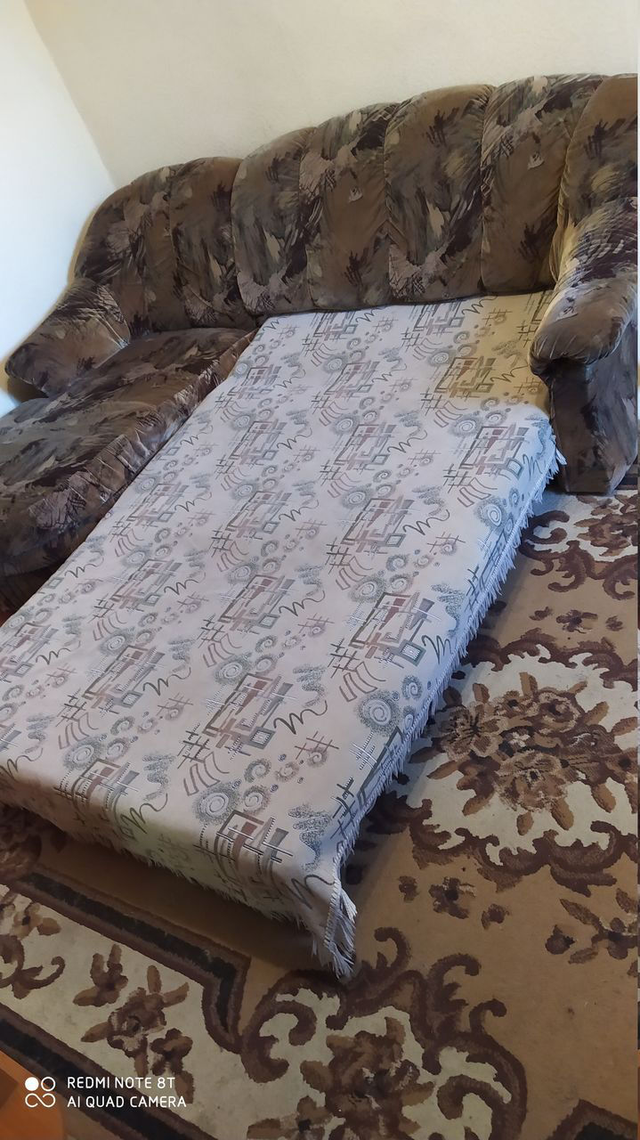 Мягкий уголок с креслом кроватью