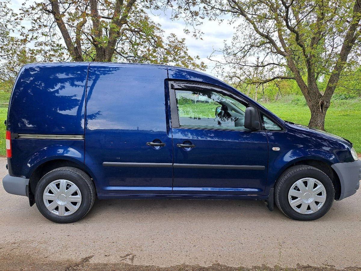 Volkswagen Caddy foto 2