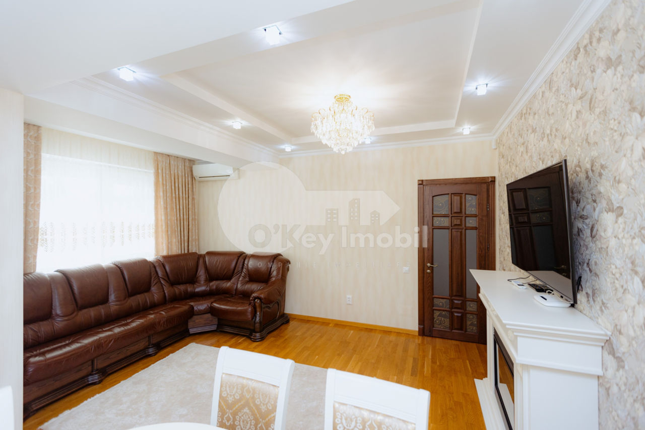 Apartament cu 3 camere, 93 m², Râșcani, Chișinău foto 1