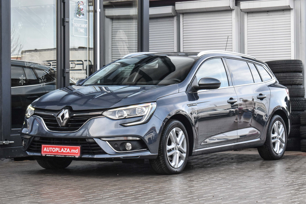 Renault Megane фото 1