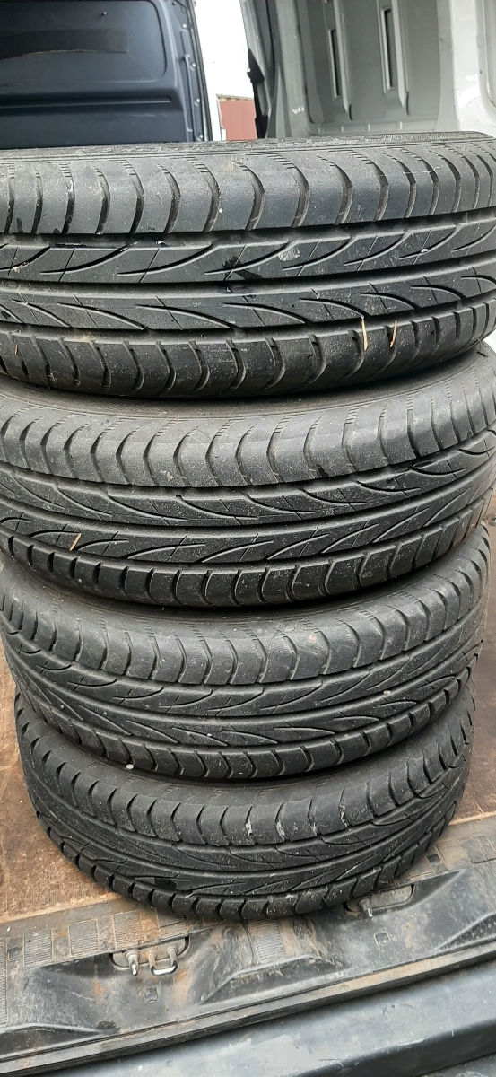 195/60R15   диски  4х100 R15  Toyota Corolla foto 9