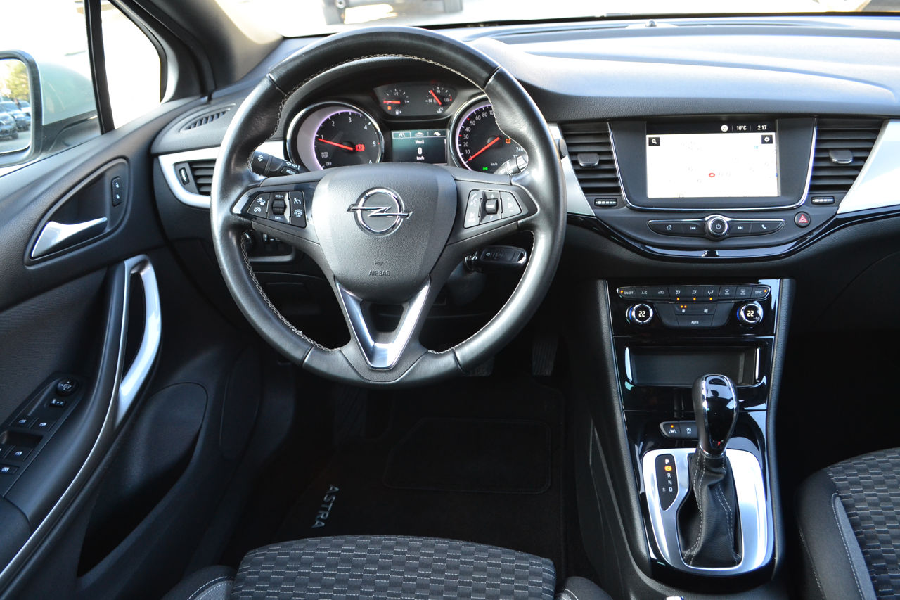 Opel Astra фото 4