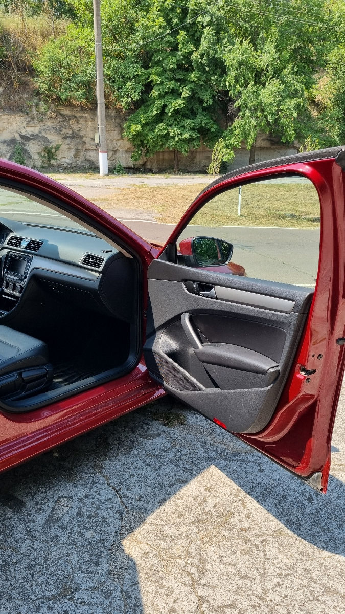 Volkswagen Passat foto 6