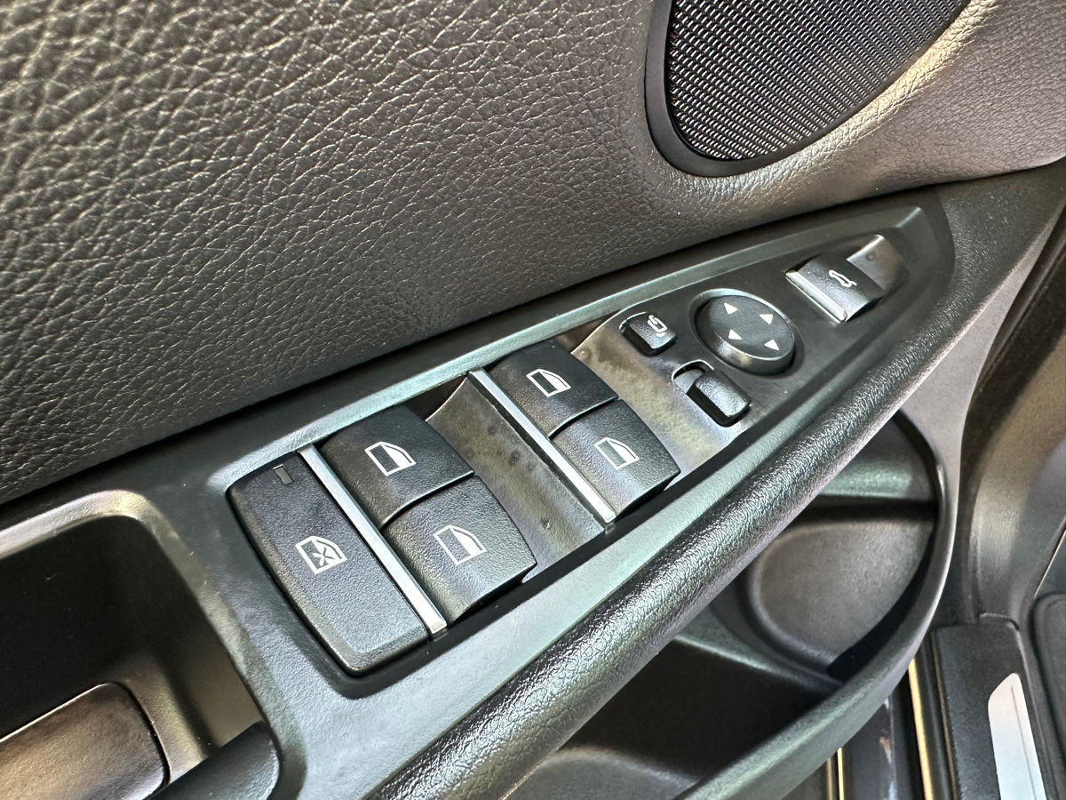 BMW X5 foto 10