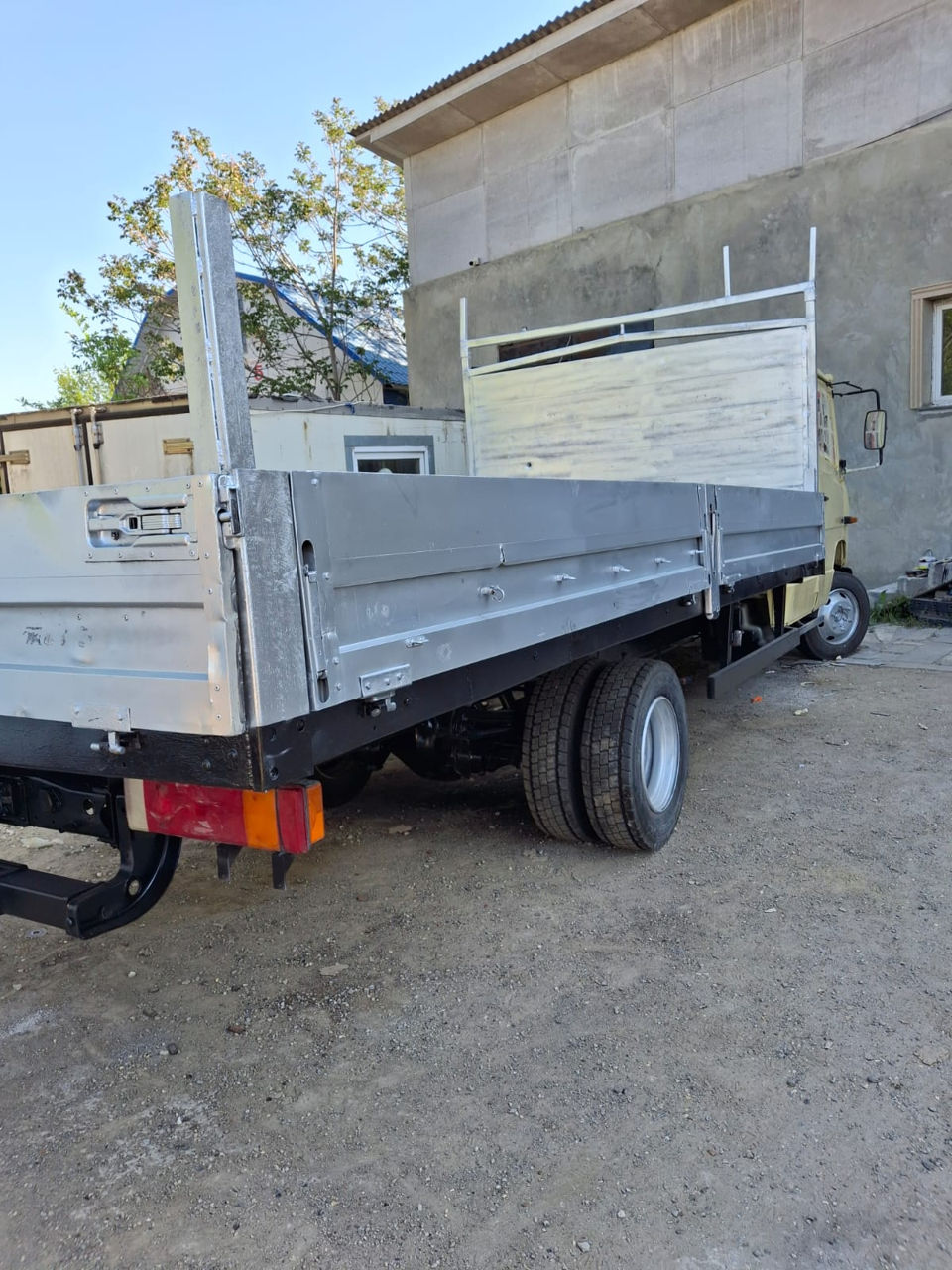 Mercedes Vario 818 foto 1