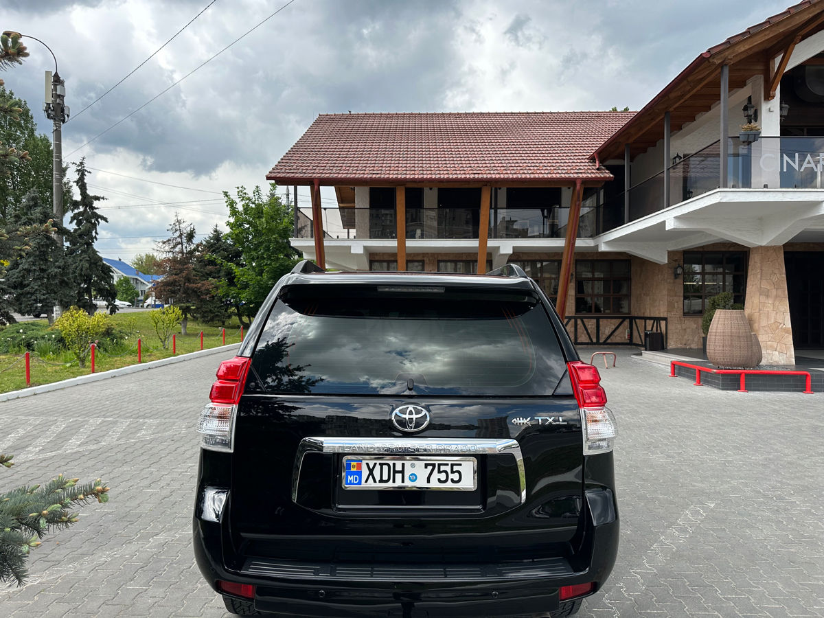 Toyota Land Cruiser Prado foto 4