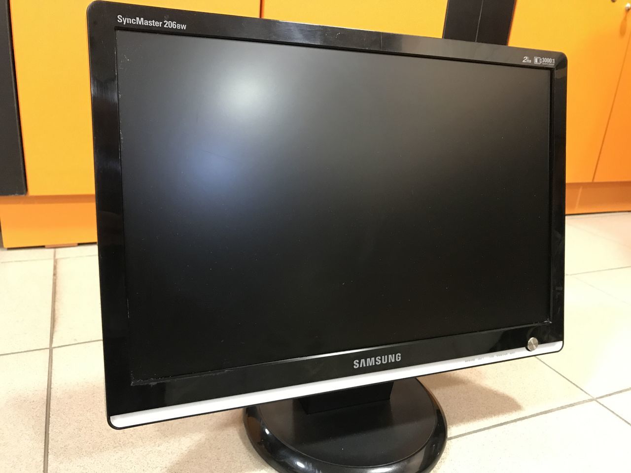 Samsung SyncMaster 206BW 20" 2ms