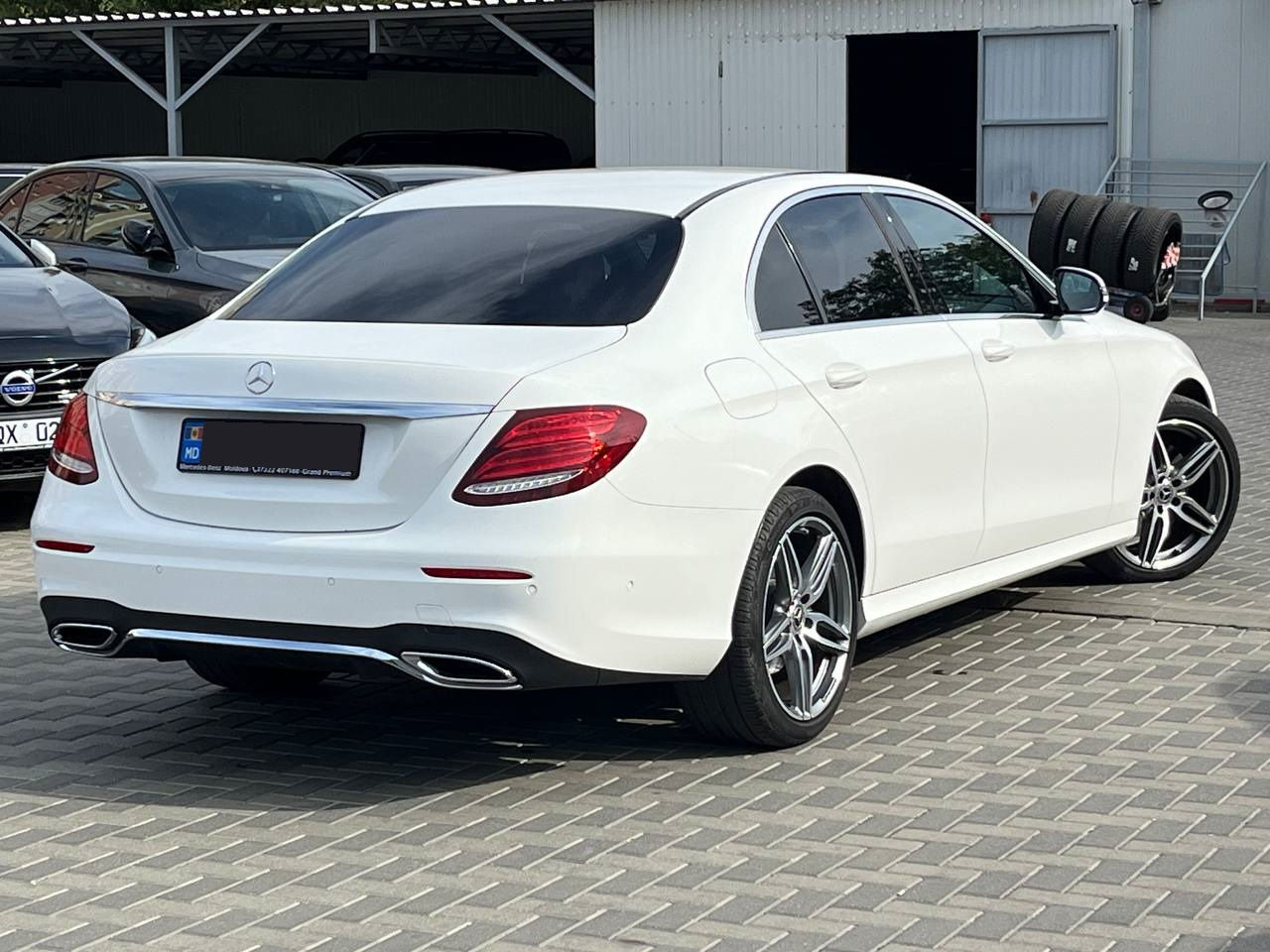 Mercedes E-Class foto 4