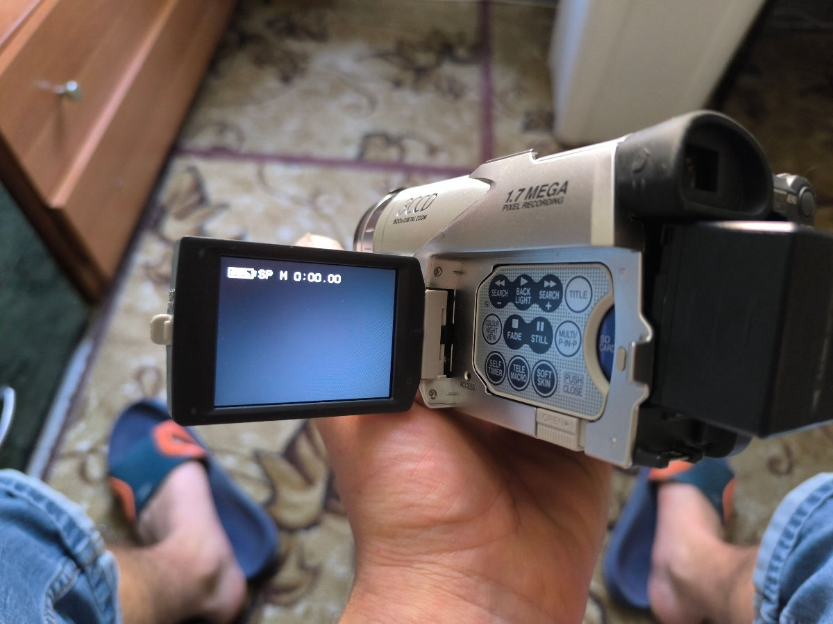 Videocamera "Panasonic"  NV-GS70 foto 7