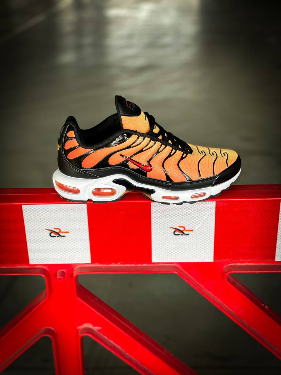 Nike Air Max TN Orange