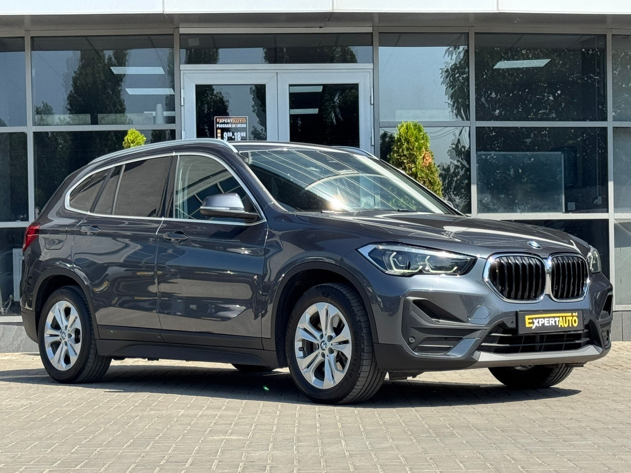 BMW X1 — фото 3