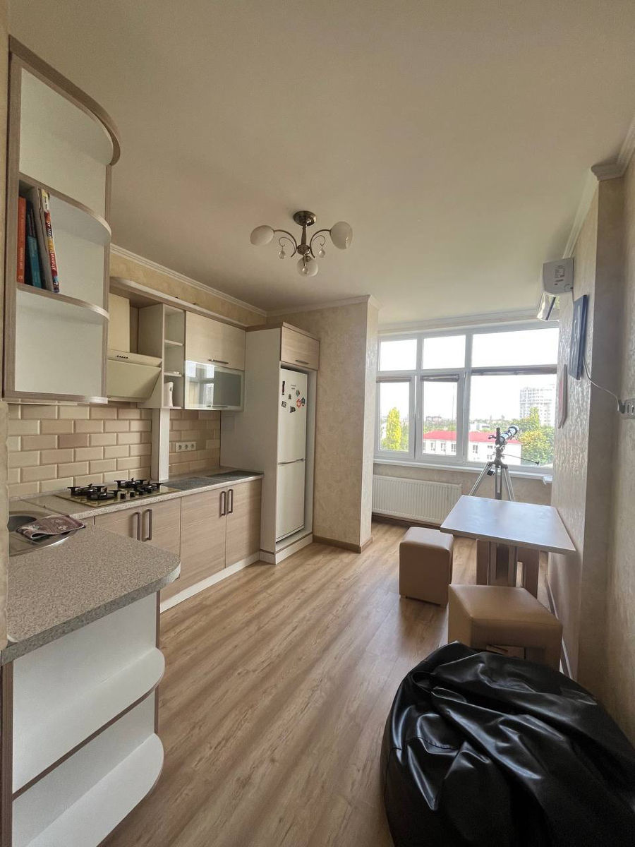 Apartament cu 1 cameră, 40 m², Centru, Chișinău