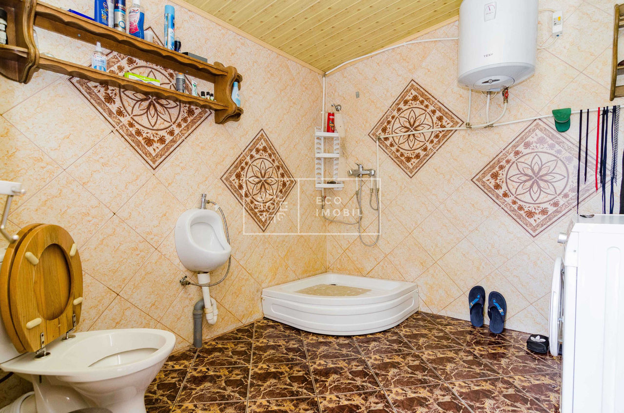 Centru, casă cu 3 nivele și subsol, 699000 euro фото 8