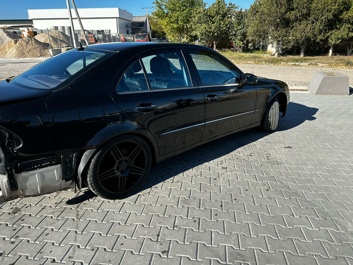 Mercedes W211 foto 5