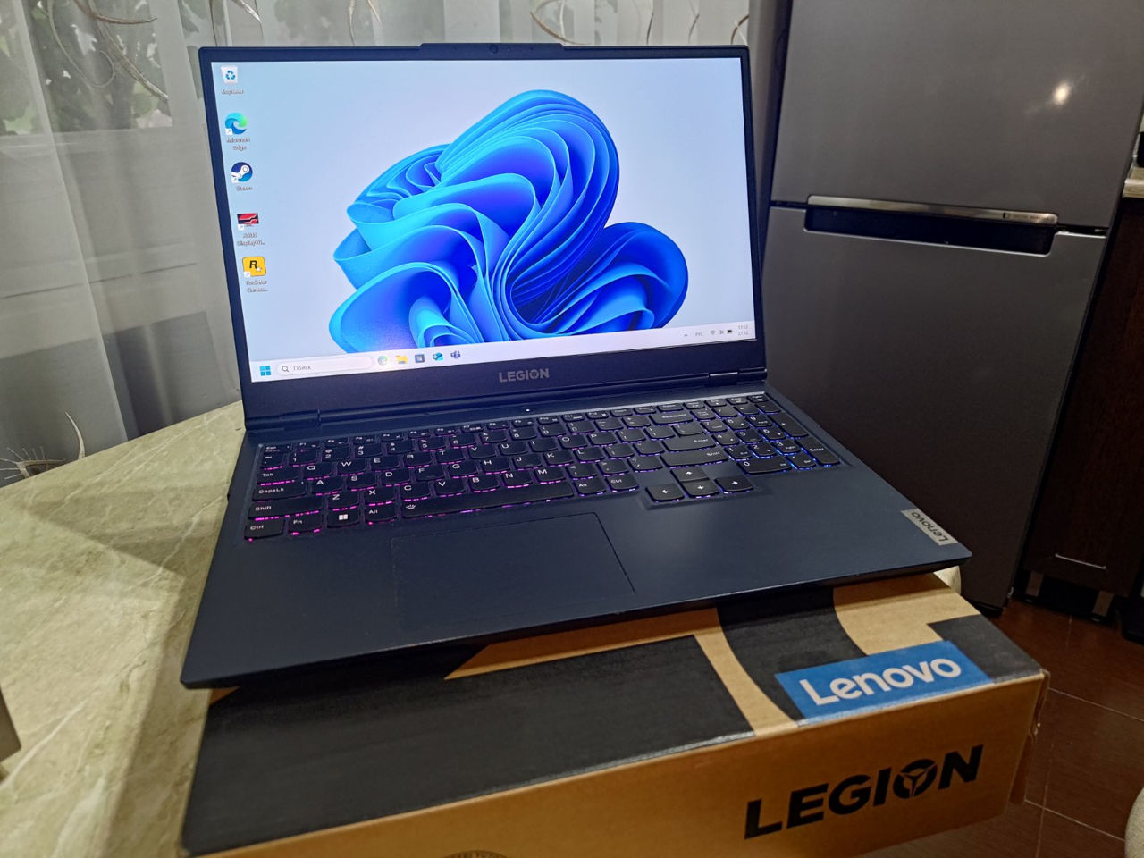 Lenovo Legion 5 RTX 3070 AMD Ryzen 5 5600H 16GB RAM 512GB SSD - 900 Euro foto 0