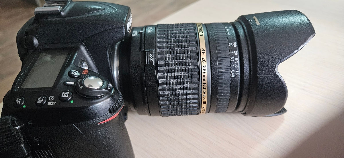 Fotoaparat Nikon D90 + obiectiv Tamron AF 28-300  foto 3