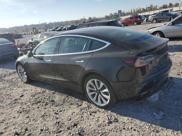 Tesla Model 3 foto 5