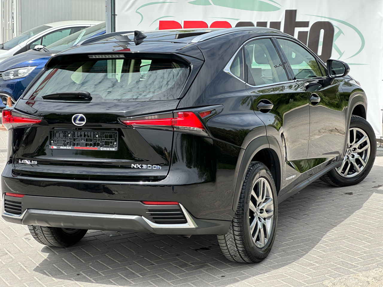 Lexus NX Series foto 2