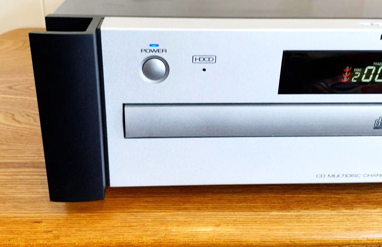 Rotel Hi-Fi Set:  Stereo Receiver Amplifier RX-1050 + Rotel RCC-1055 CD Player Changer фото 10