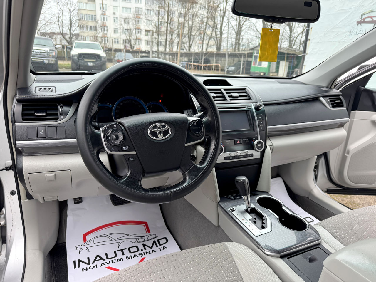 Toyota Camry фото 6