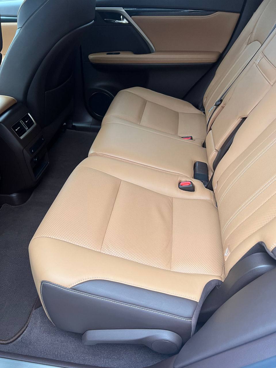 Lexus RX Series фото 13